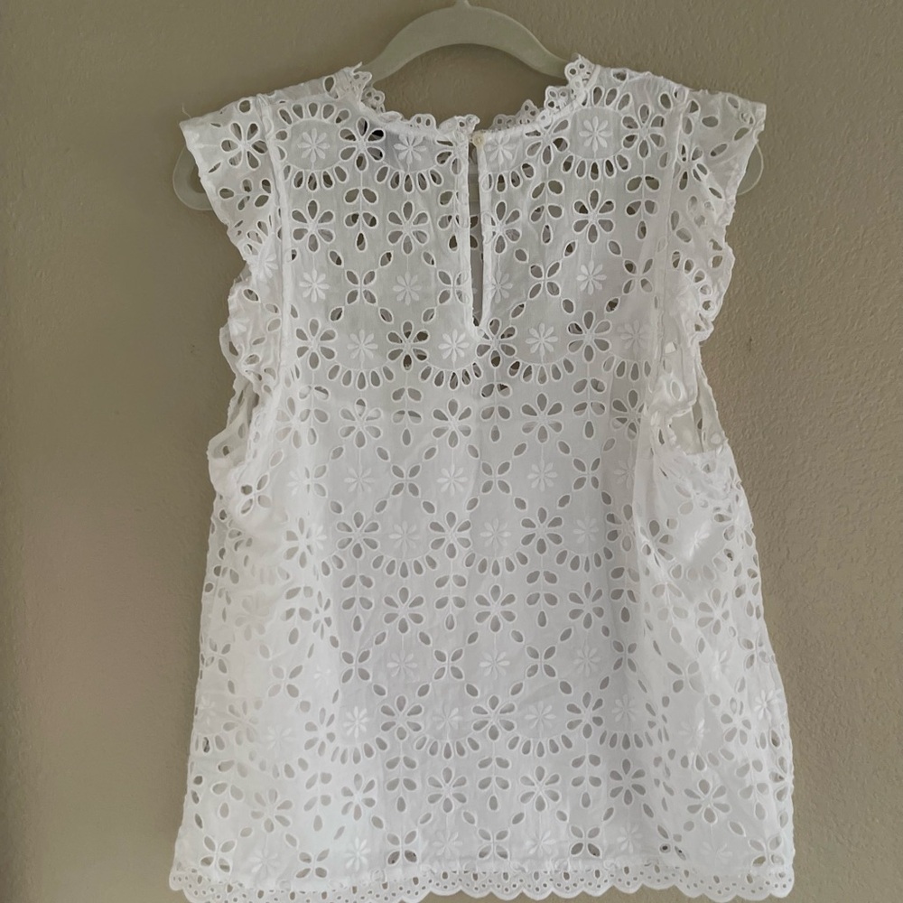 J CrewElegant White Eyelet Sleeveless Top - Picture 5 of 8